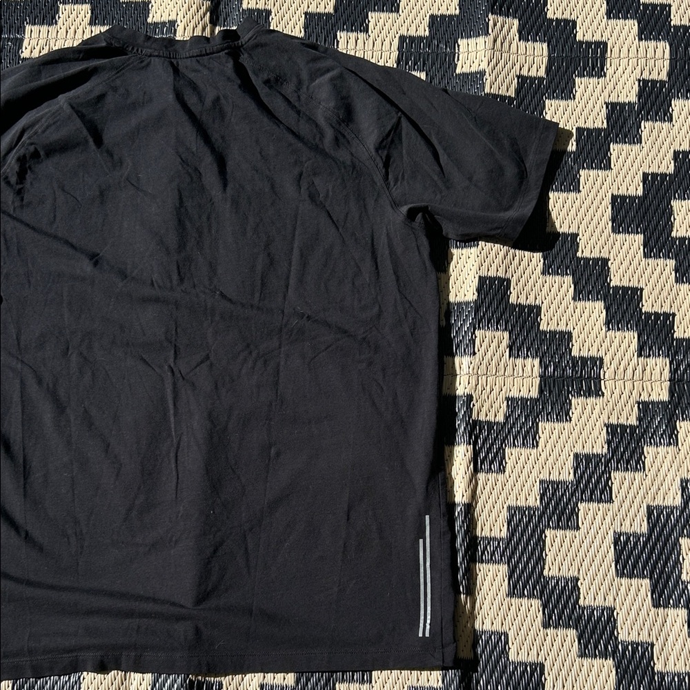 Kenneth Cole Black Short Sleeve Tee